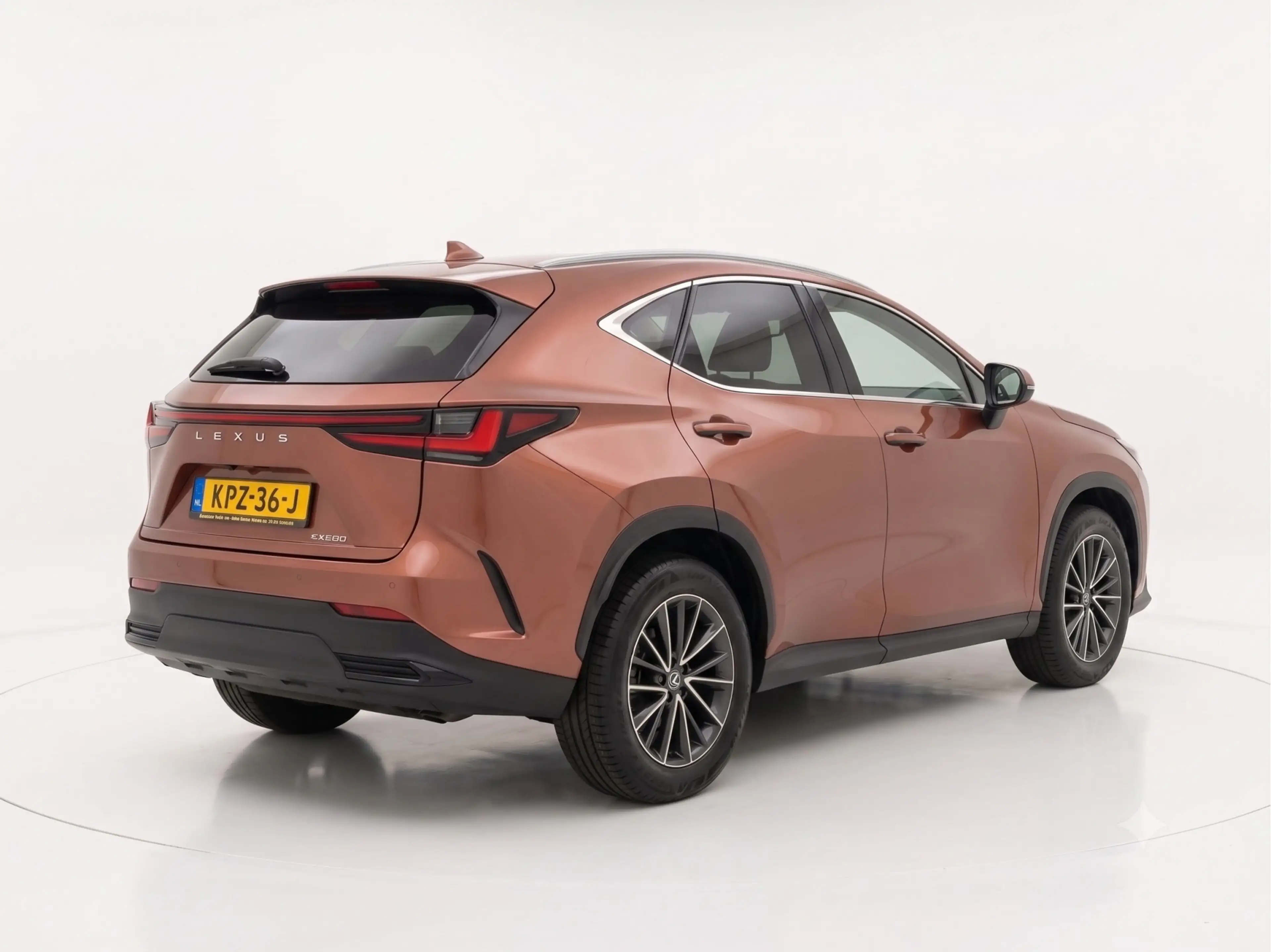 Lexus NX 450h+ AWD Executive Line | Voorstoelen Geventileerd | Do — photo 2
