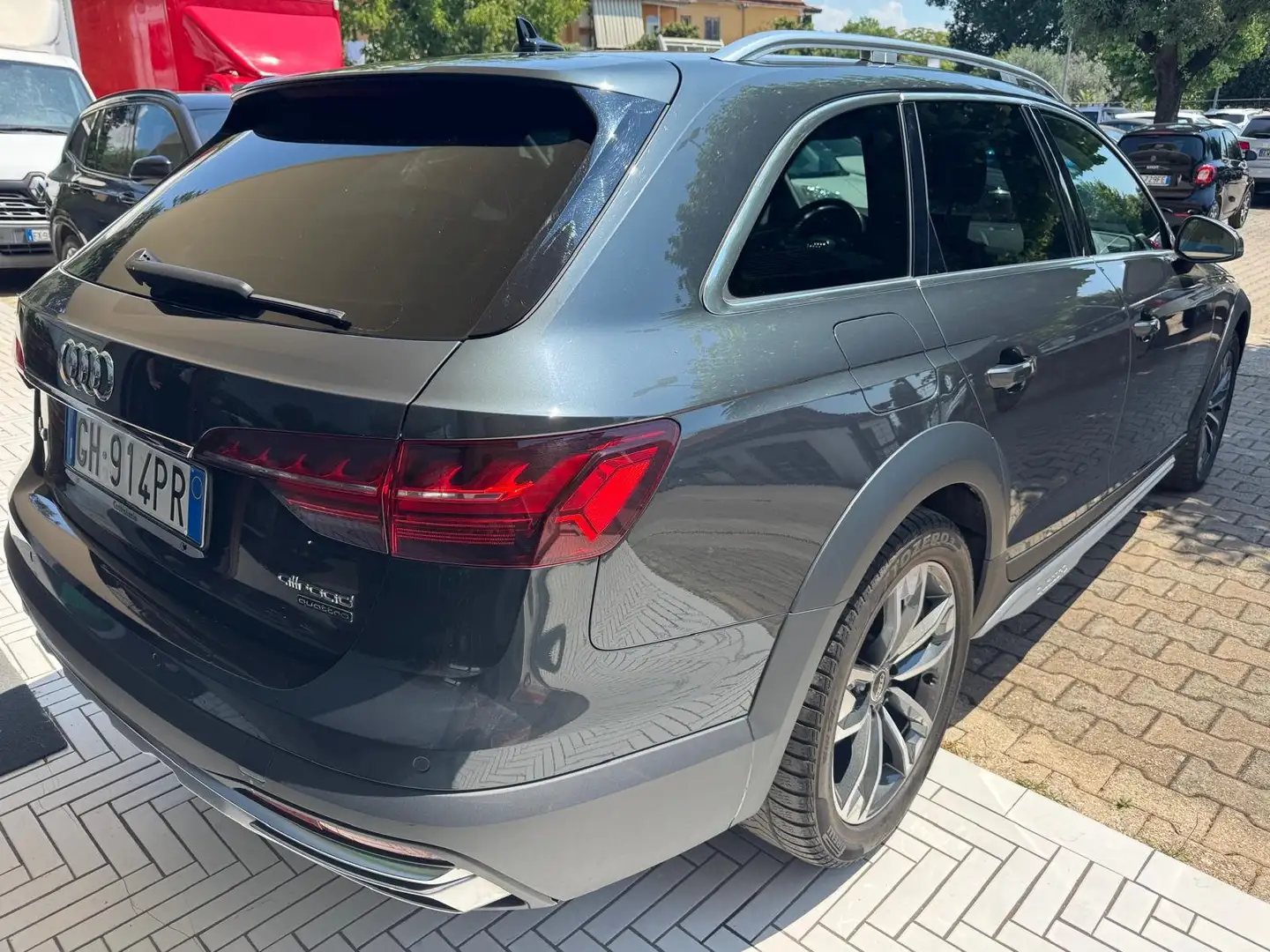 Audi A4 allroad A4 V 2019 Allroad Quattro 40 2.0 tdi mhev Id.Cont. Nero - 2