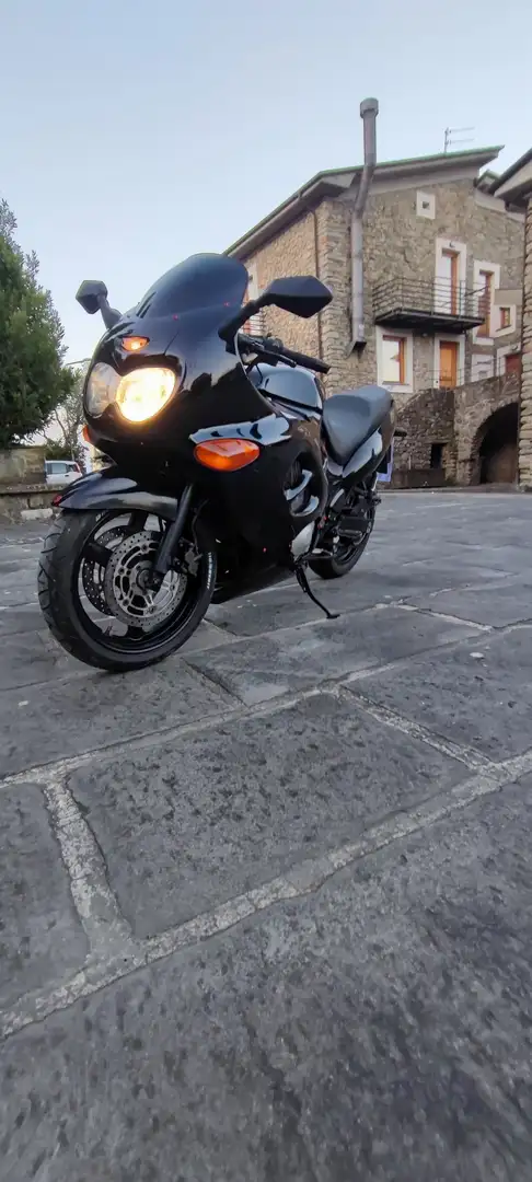 Suzuki GSX 600 katana Negro - 2