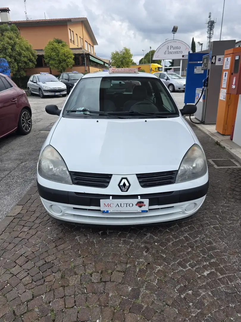 Renault Clio 3p 1.5 dci Van 2 posti con 165.000km Neopatentati - 2