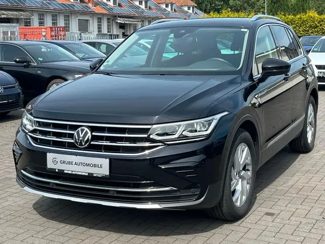 Volkswagen Tiguan Elegance 2.0 TDI DSG*LED*NAV*SHZ*ACC*CAM
