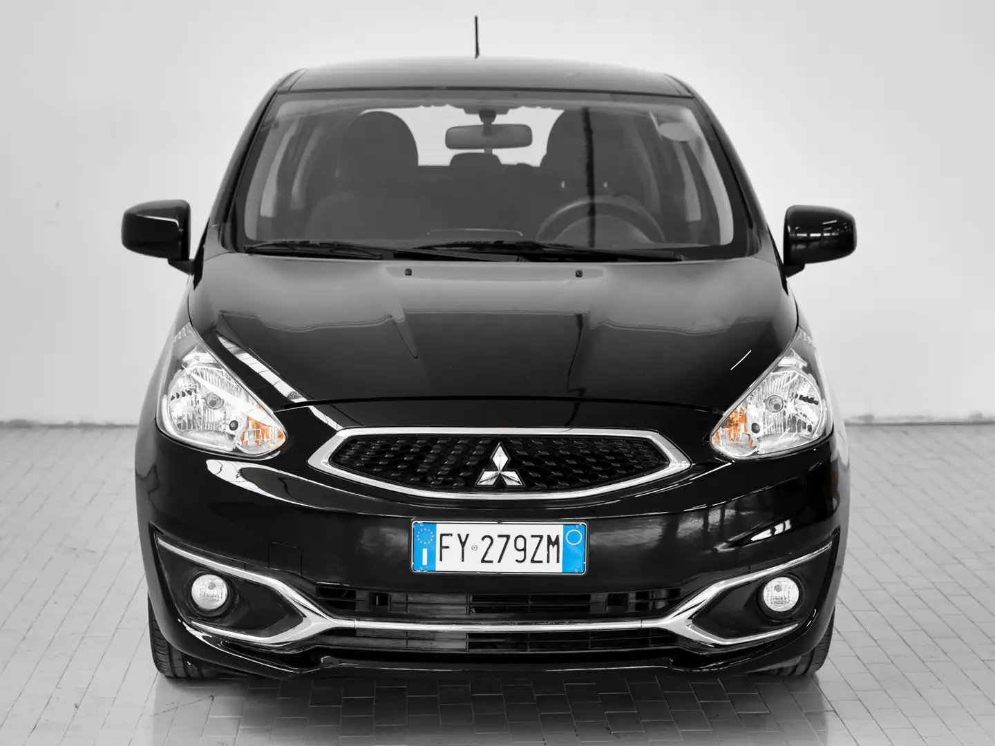 Mitsubishi Space Star Mitsubishi Space Star invite Nero - 1