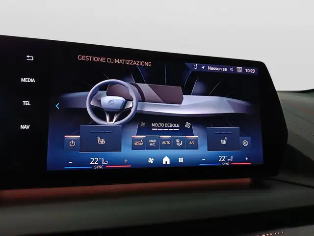 BMW 1 Series view 15
