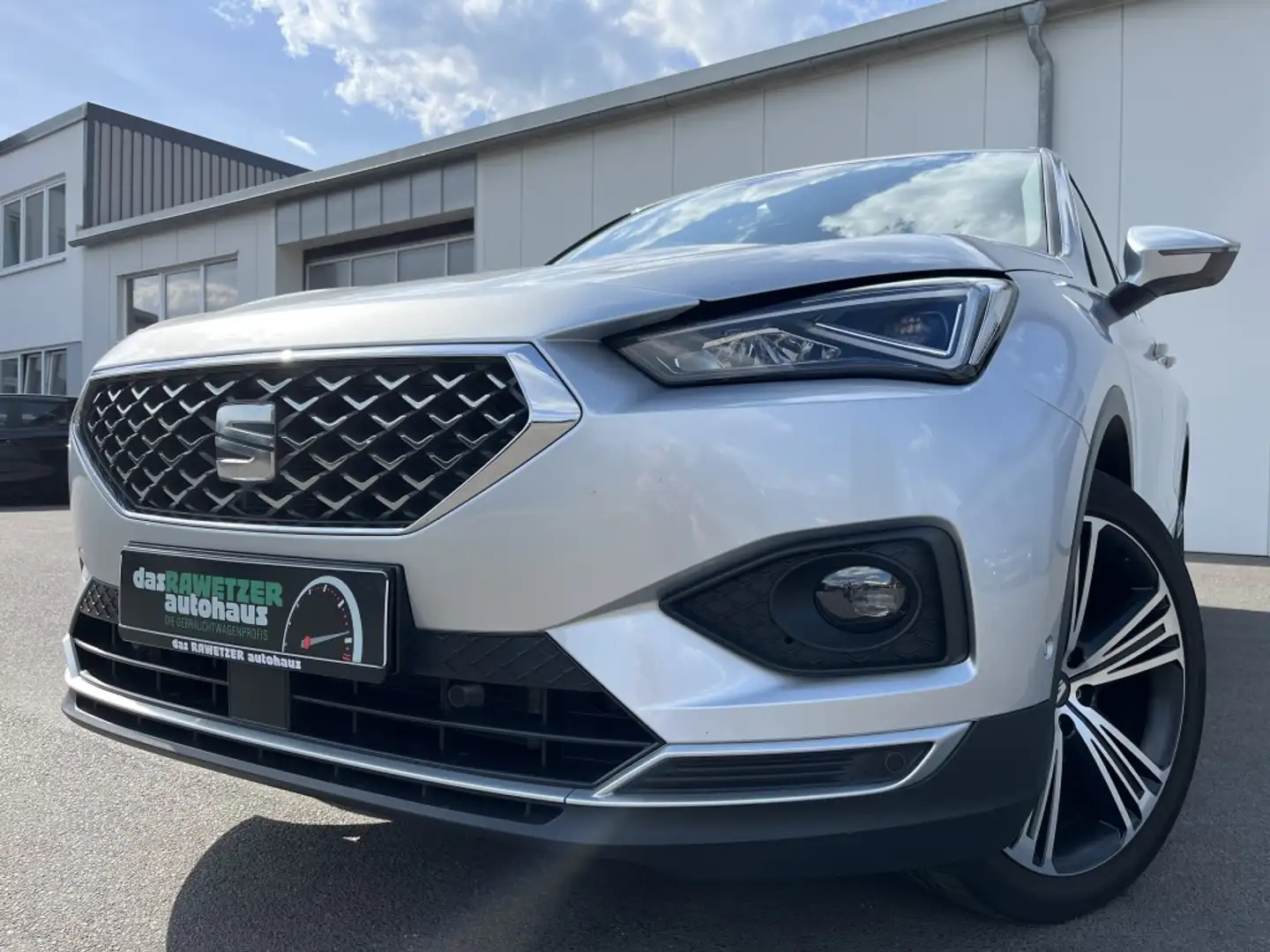SEAT Tarraco 2.0 TDI DSG 4Drive XCELLENCE 221€ m. 20% Anzahlu Silber - 1