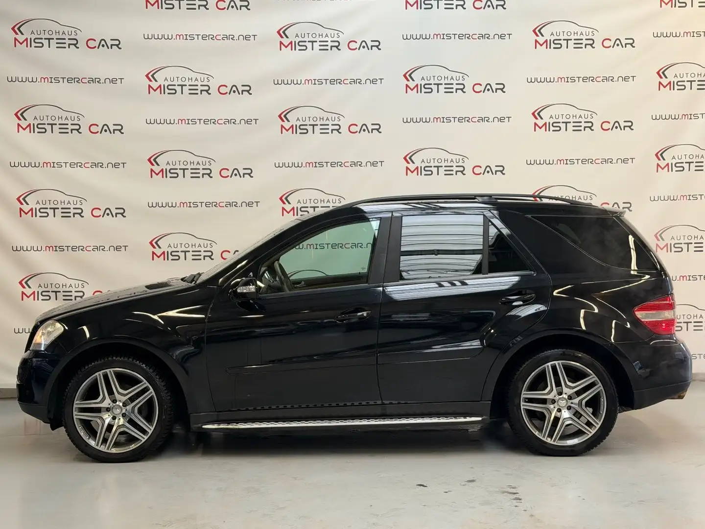 Mercedes-Benz ML 350 TRITTBRETT/NAVI/LEDER/AHK/STANDH/20ALU Noir - 2