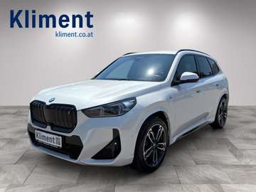 xDrive30 64,7kWh