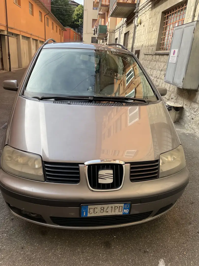 SEAT Alhambra 1.9 tdi Reference (stella) - 2