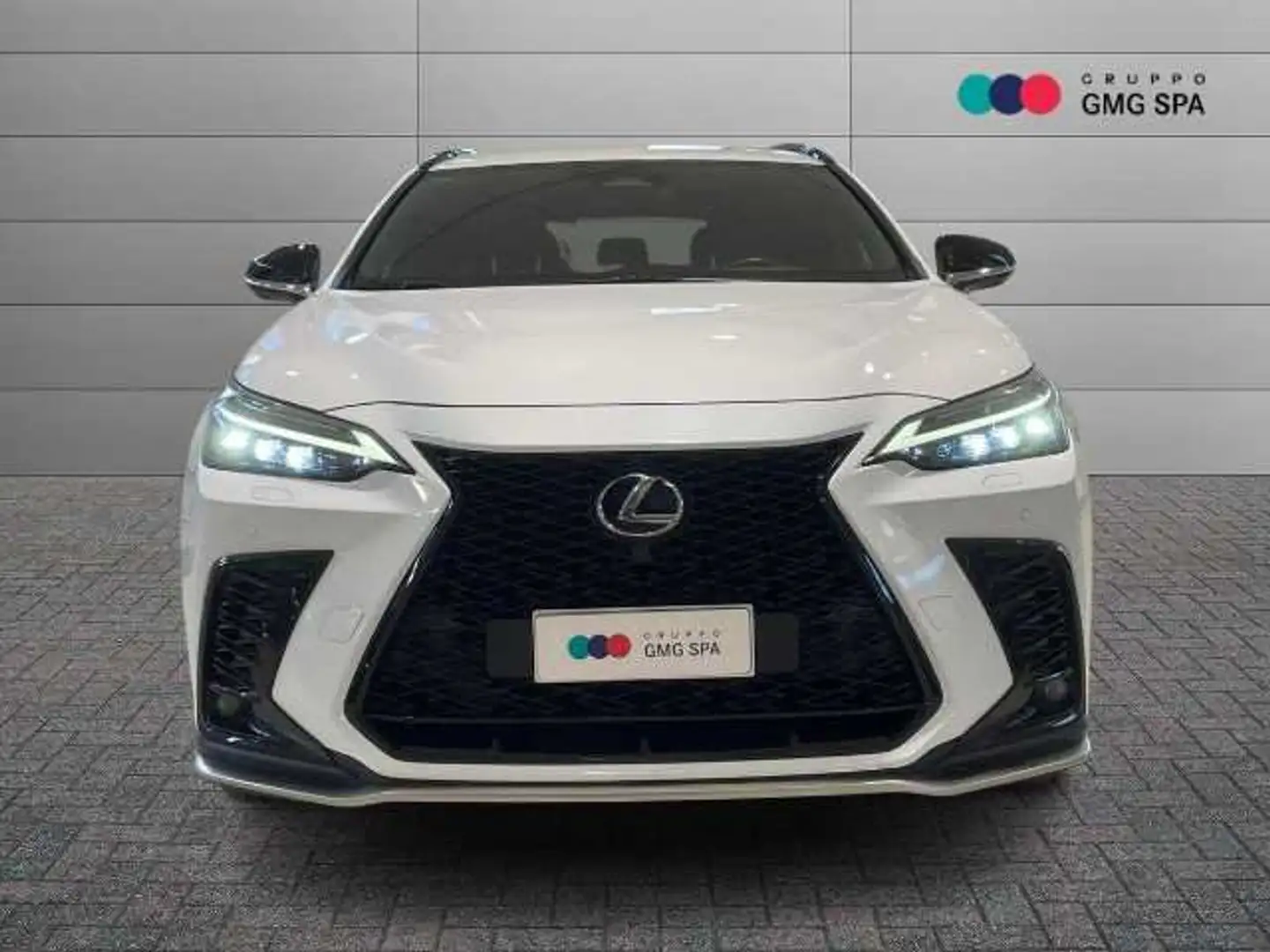 Lexus NX 350h II 350h 2.5 F-Sport 4wd e-cvt Wit - 2