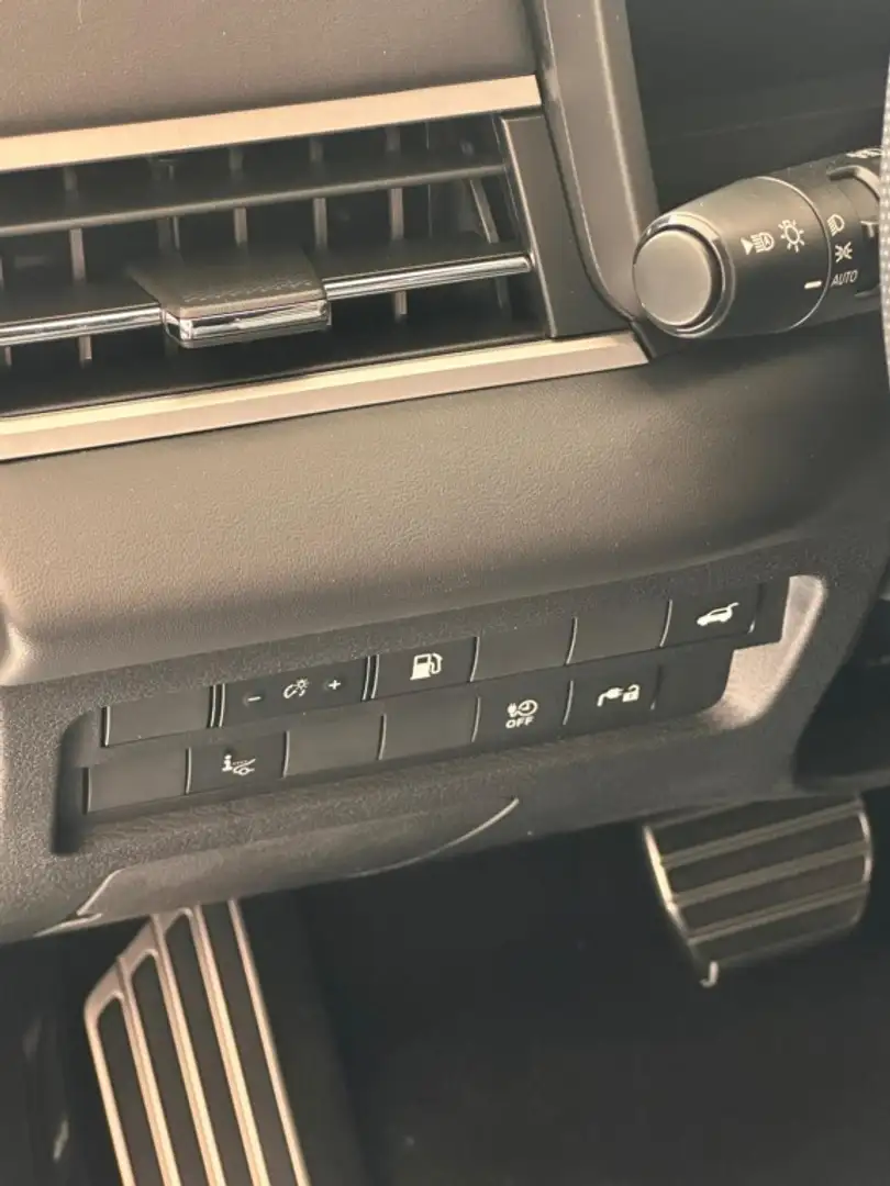 Mitsubishi Outlander PHEV Kaiteki+ 4WD Blanco - 2