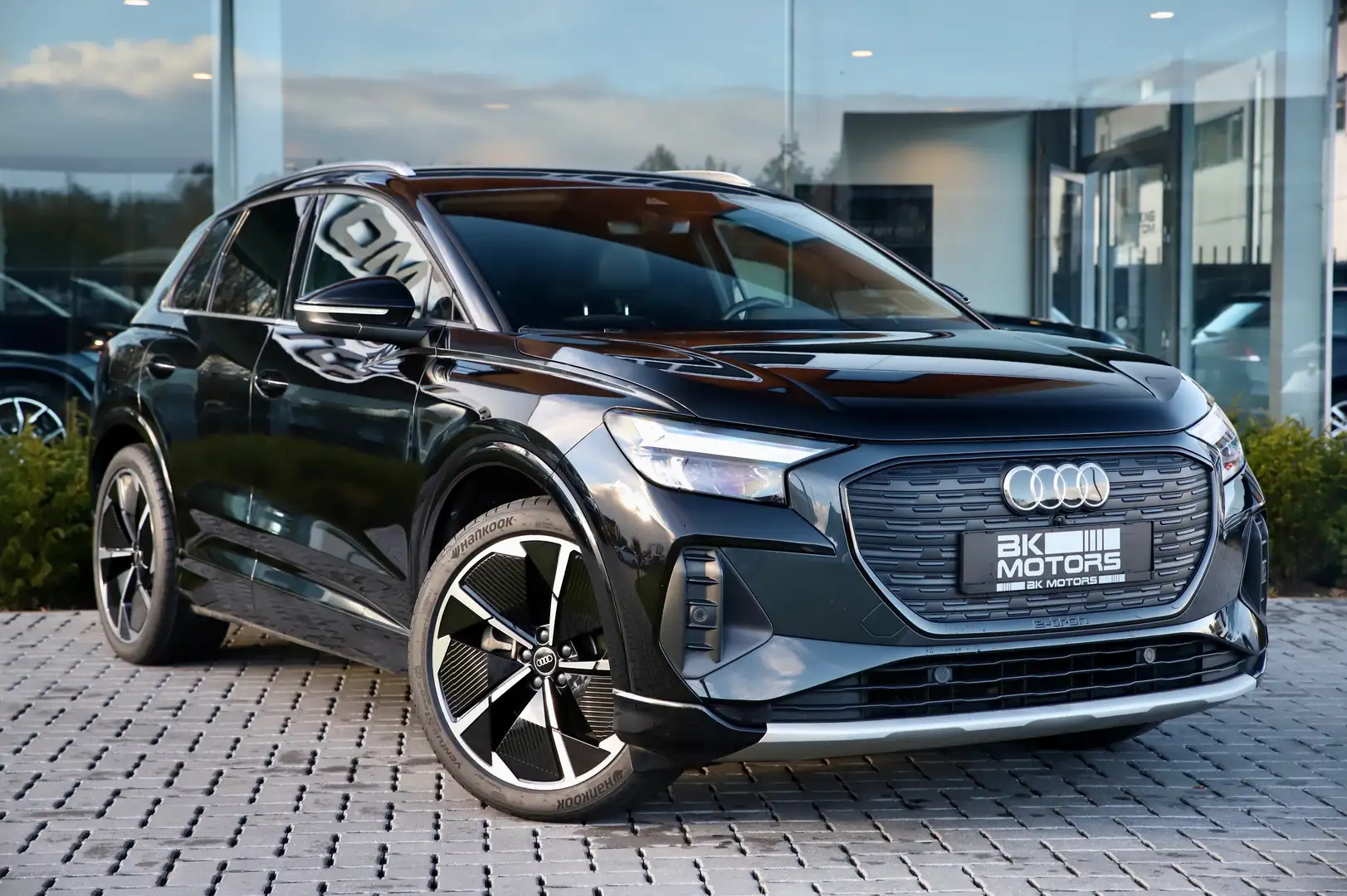 Audi Q4 e-tron 40 Sportback -510KM-CRUISE-CARPLAY-LED-LANE ASSIST Noir - 1