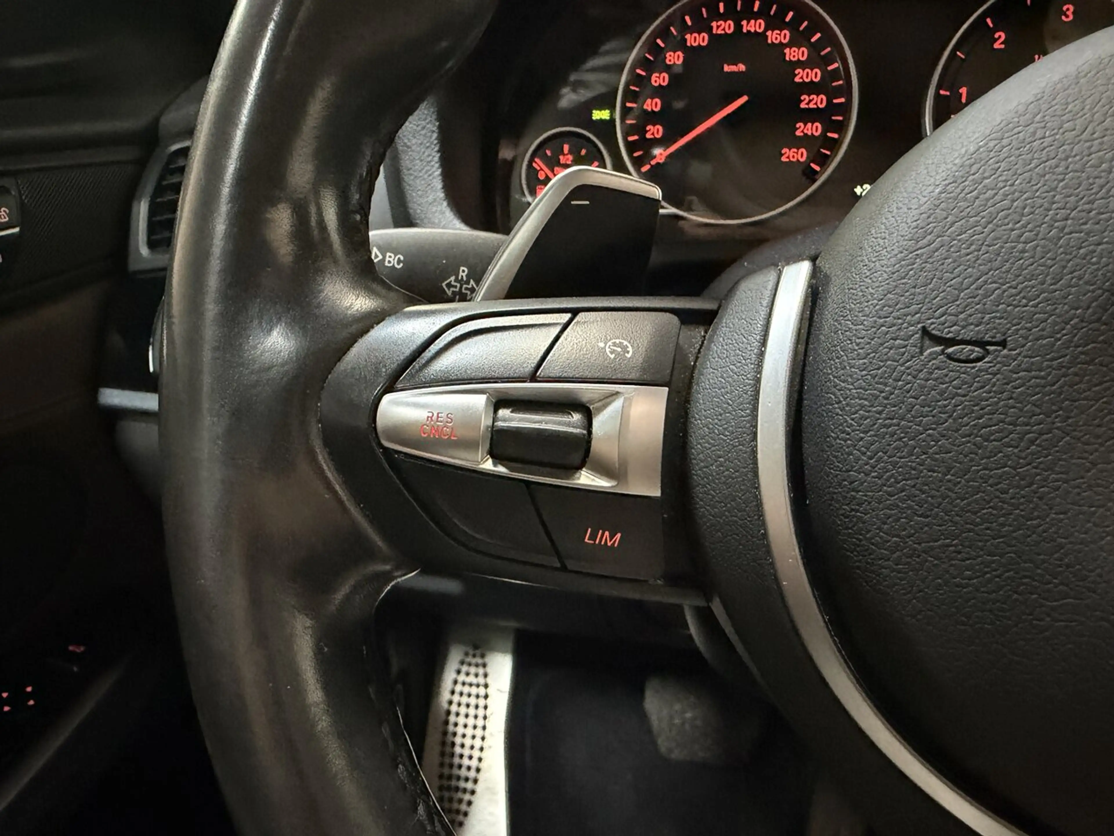 BMW X4 xDrive 30d M-Pack - GPS - Goede Staat — photo 21