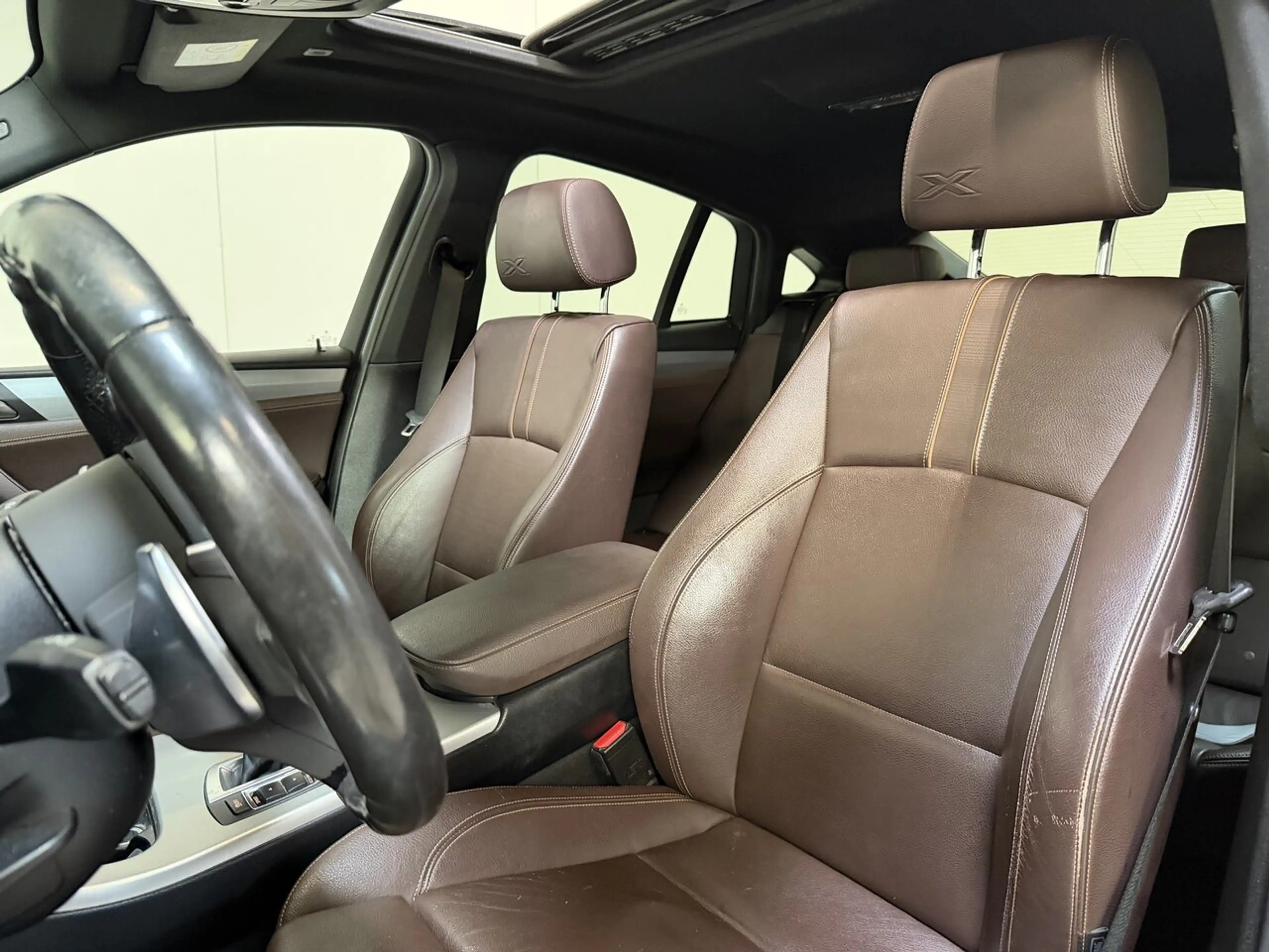 BMW X4 xDrive 30d M-Pack - GPS - Goede Staat — photo 18