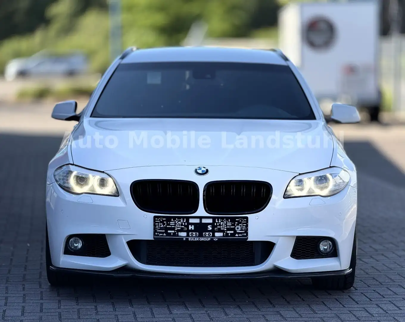 BMW 525 D*XDRIVE*M-SPORTPAKET*LED*XENON*NAVI*PDC*ALU* Wit - 2