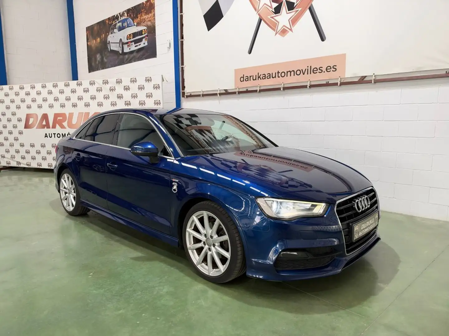 Audi A3 Sedan 2.0 TDI clean d 150CV S line ed Azul - 2