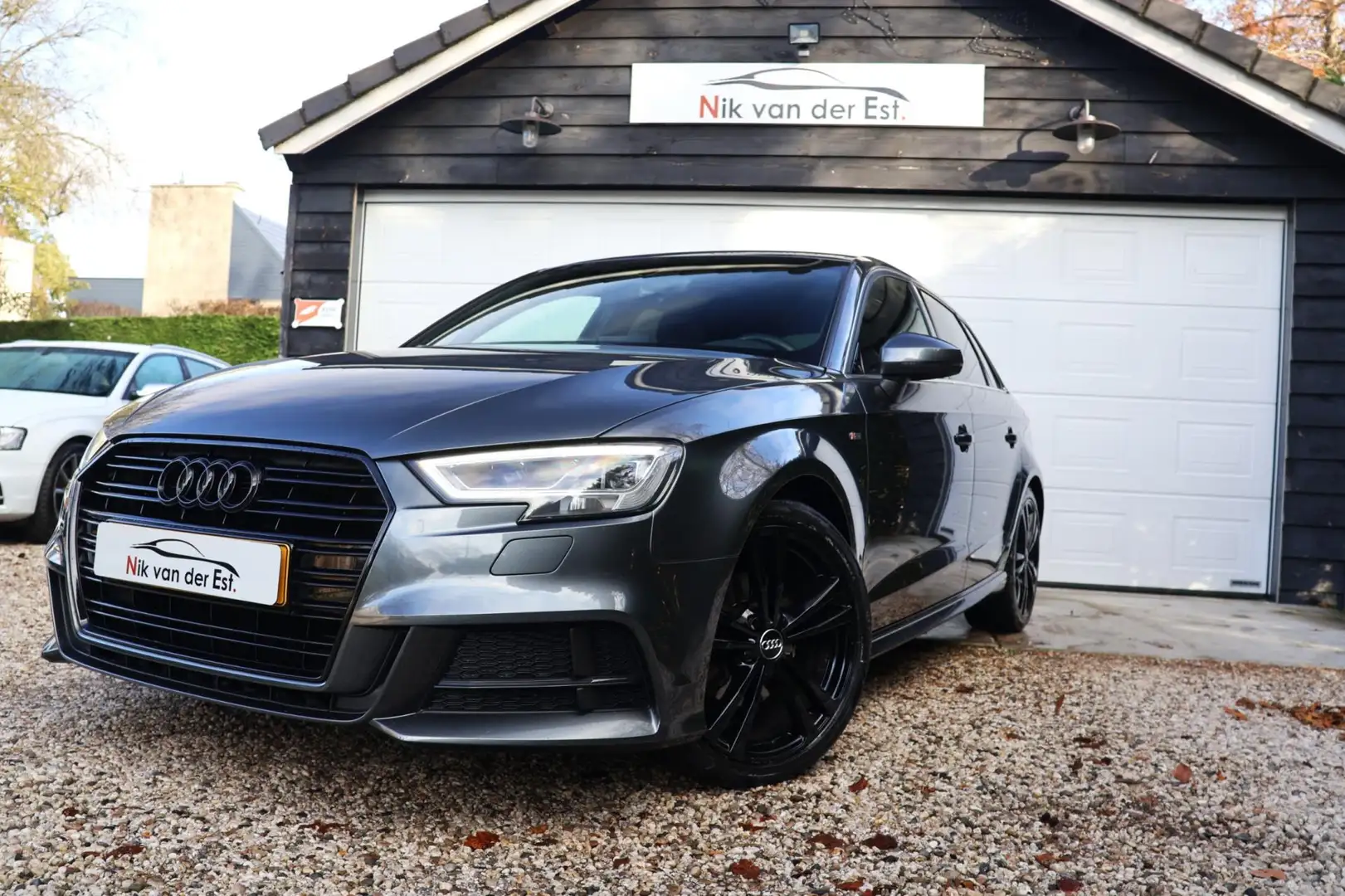 Audi A3 Sportback 1.5 TFSI CoD Sport S Line Edition-3x S-l Gris - 2