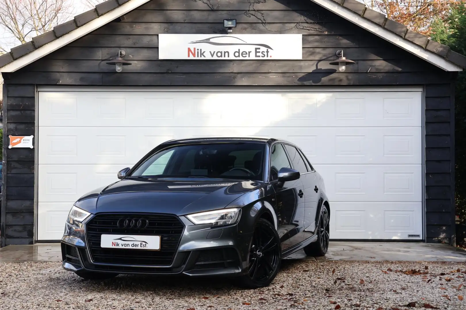 Audi A3 Sportback 1.5 TFSI CoD Sport S Line Edition-3x S-l Gris - 1