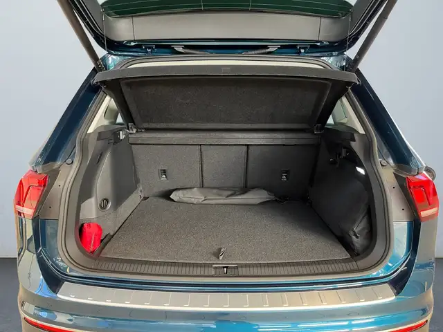 Volkswagen Tiguan view 14