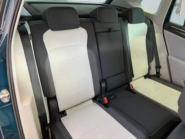 Volkswagen Tiguan view 11