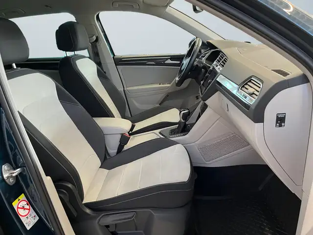 Volkswagen Tiguan view 10