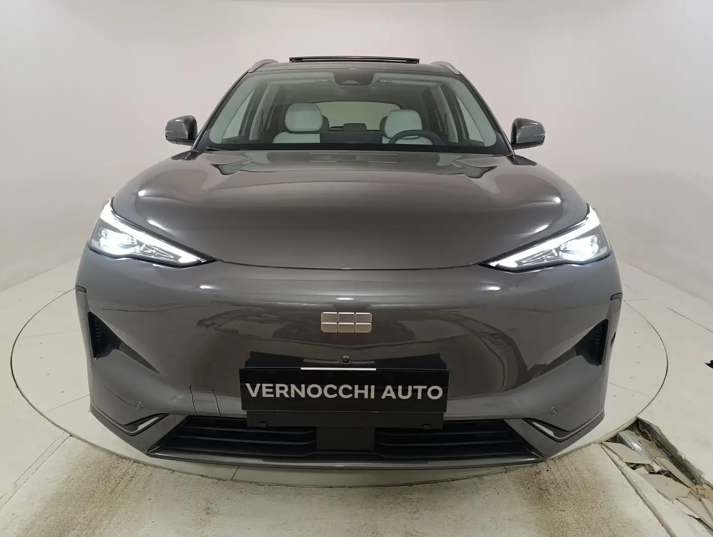 Geely EX5 Launch Edition Grau - 2