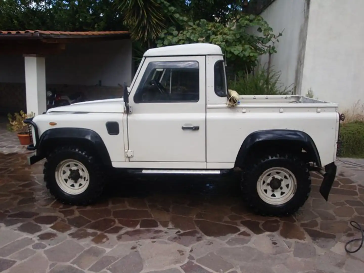 Land Rover Defender Bianco - 1