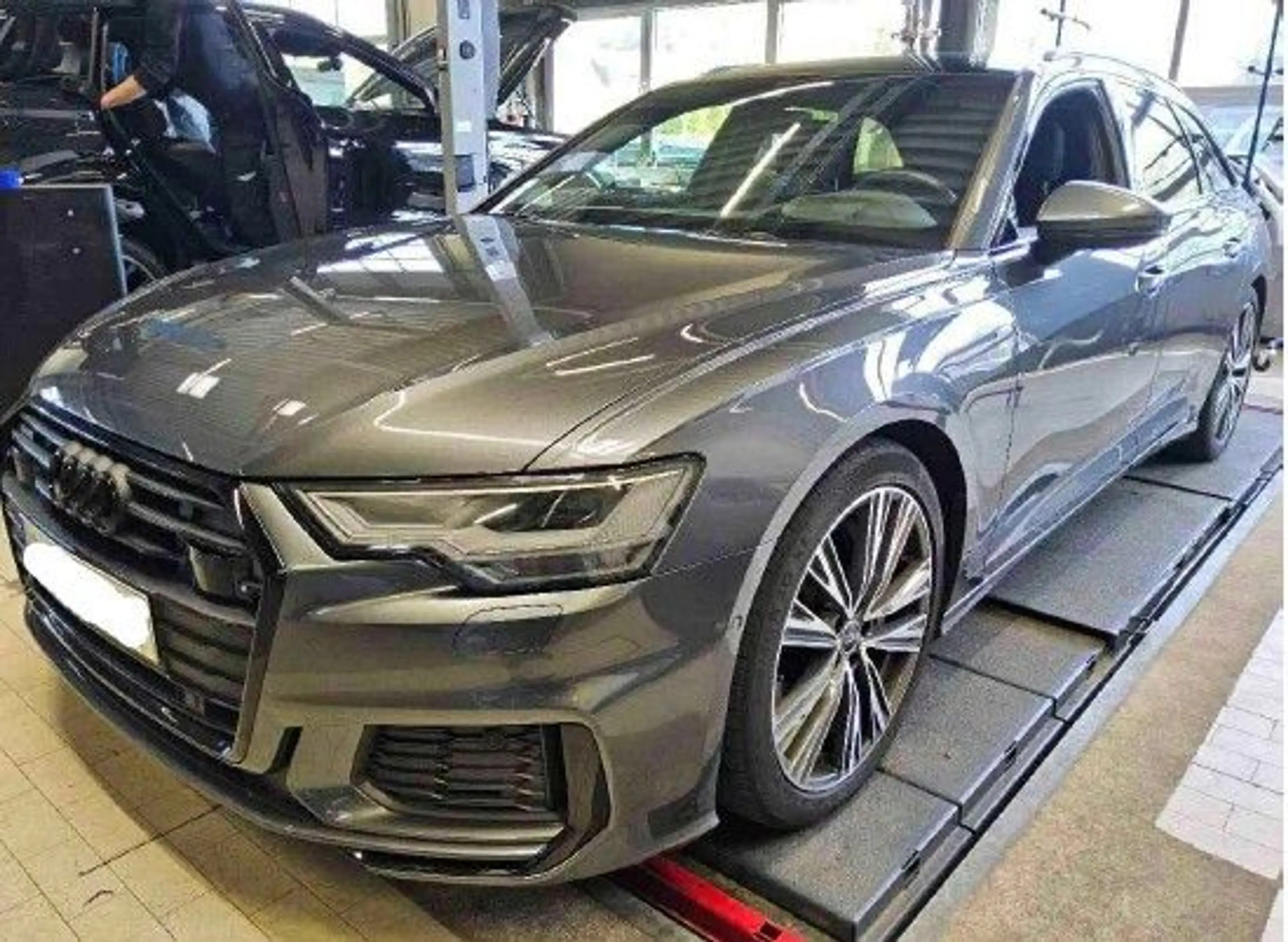 Audi A6 Avant 55TFSI qu S LINE BLACK HuD LEDER PANO