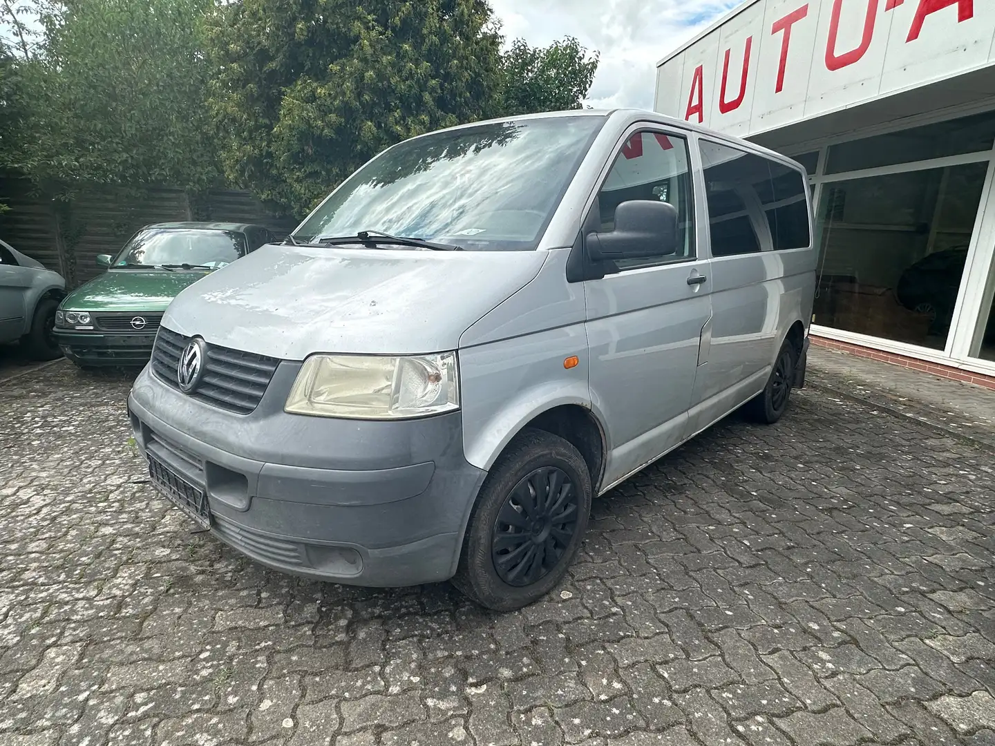 Volkswagen T5 Kombi Kombi Mehrwert Сірий - 2