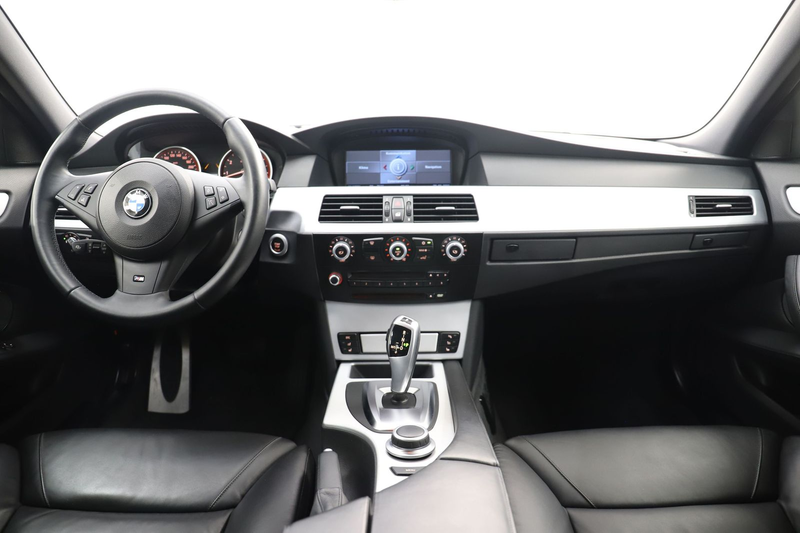 BMW 550 i 367PS Auto M Paket ACC Night Vision HUD LCI — photo 13