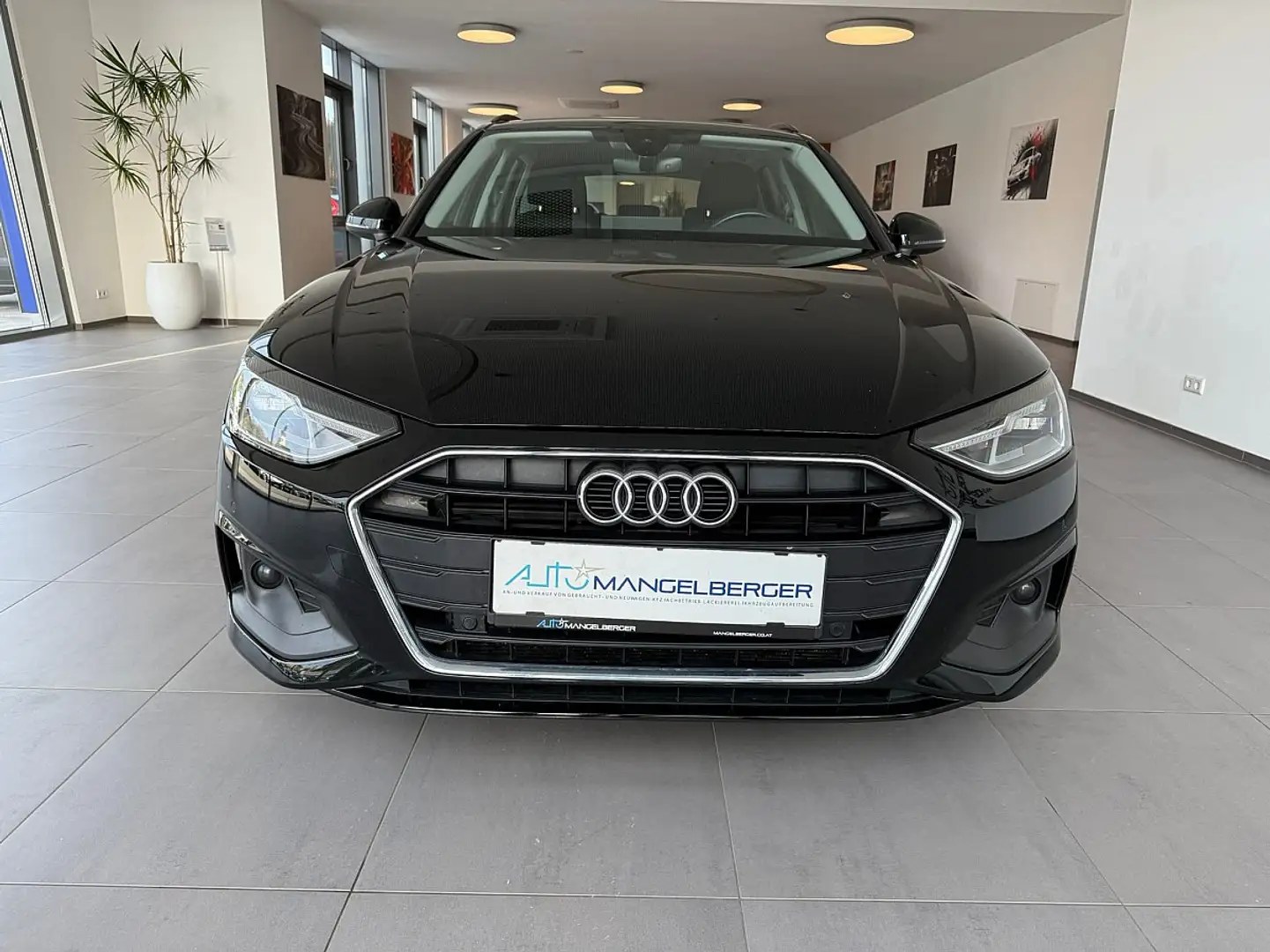 Audi A4 Avant 35 TDI S-tronic Schwarz - 2