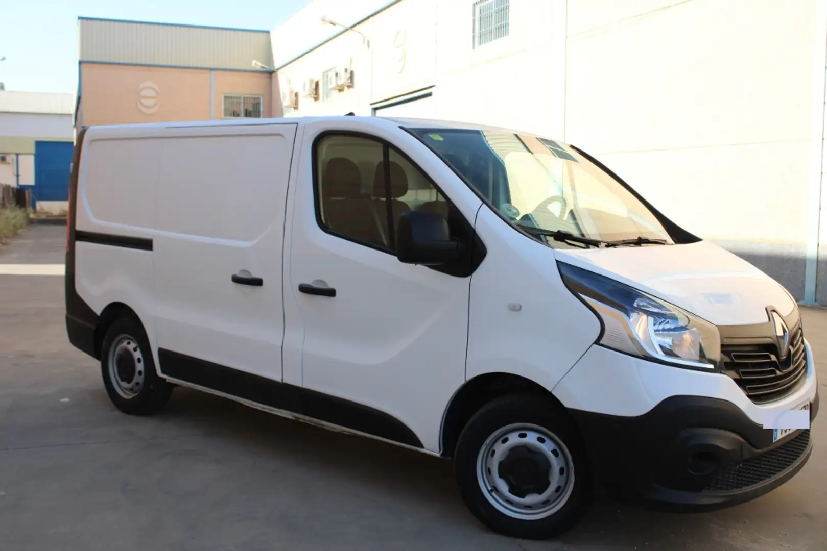 Renault Trafic Furgón 27 L1H1 dCi 88kW Blanco - 2