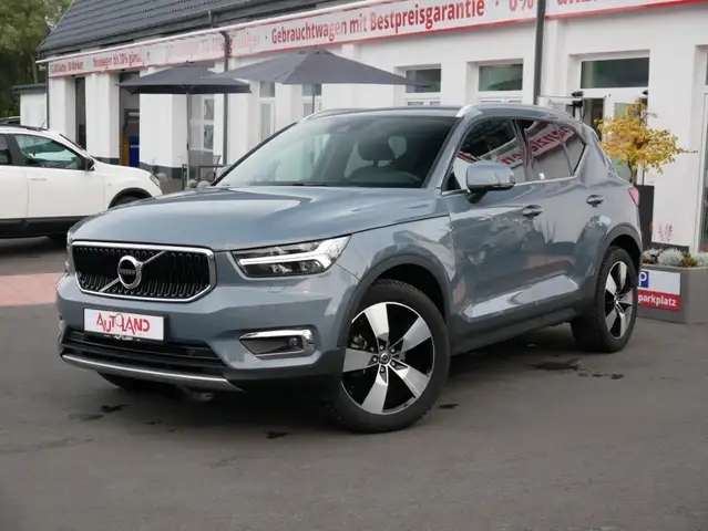 Volvo XC40 1.5 Momentum Pro LED Kamera AHK Winterpaket