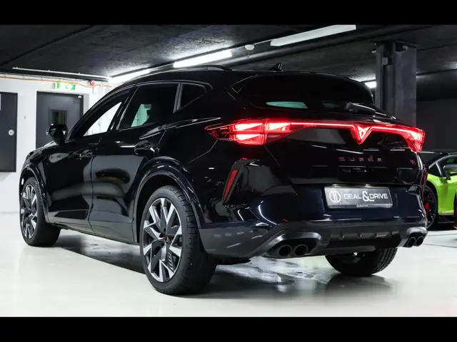 Cupra Formentor view 3