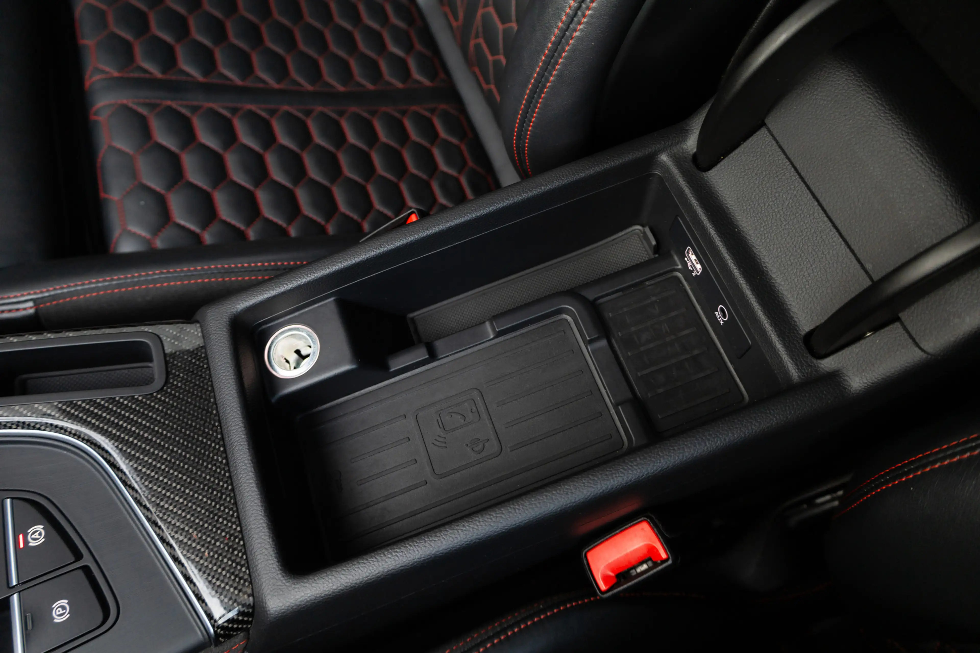 Audi RS4 Avant 2.9 TFSI 451 pk Quattro S-Line /RS-Stoelen/ — photo 33
