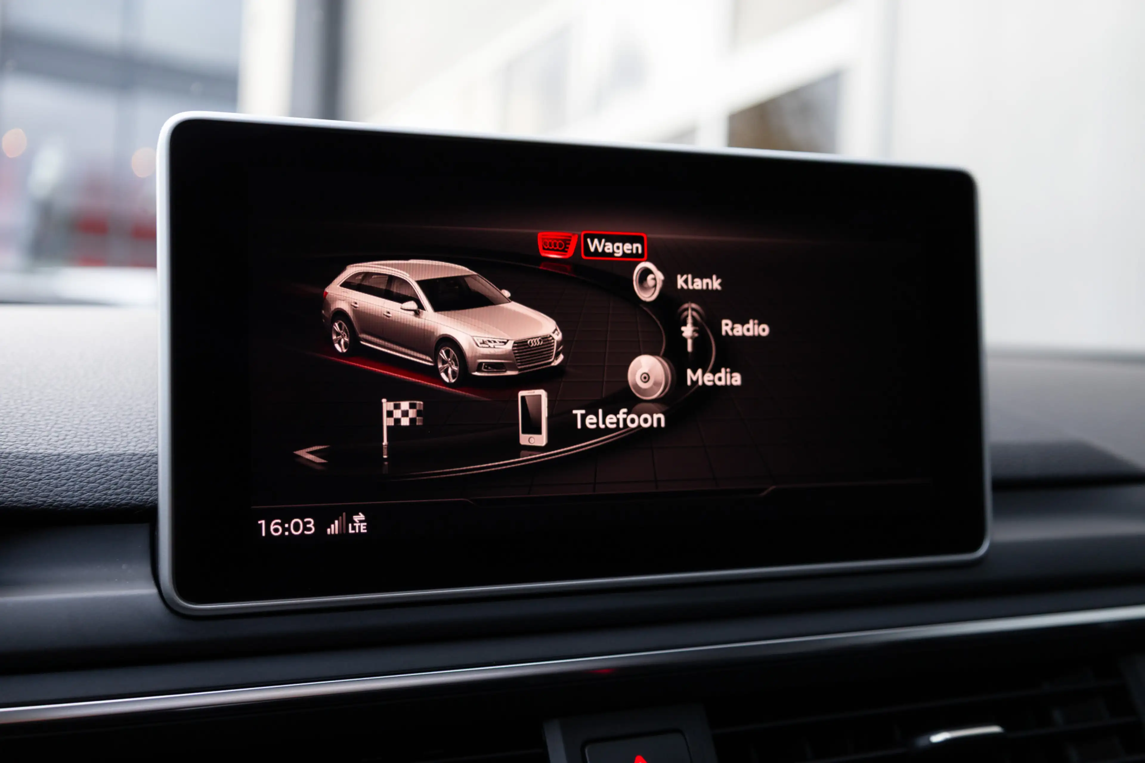 Audi RS4 Avant 2.9 TFSI 451 pk Quattro S-Line /RS-Stoelen/ — photo 42
