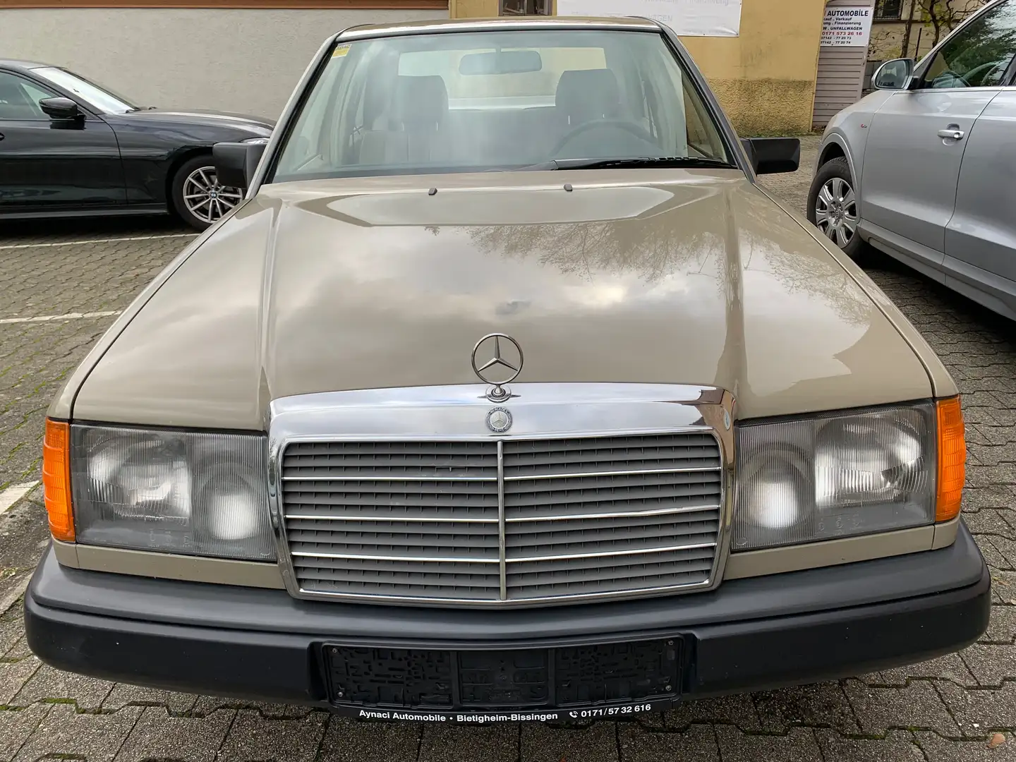 Mercedes-Benz E 230 ROSTFREI TÜV&AU +H KENNZEICHEN WIRD NEU GEMACHT Grün - 1