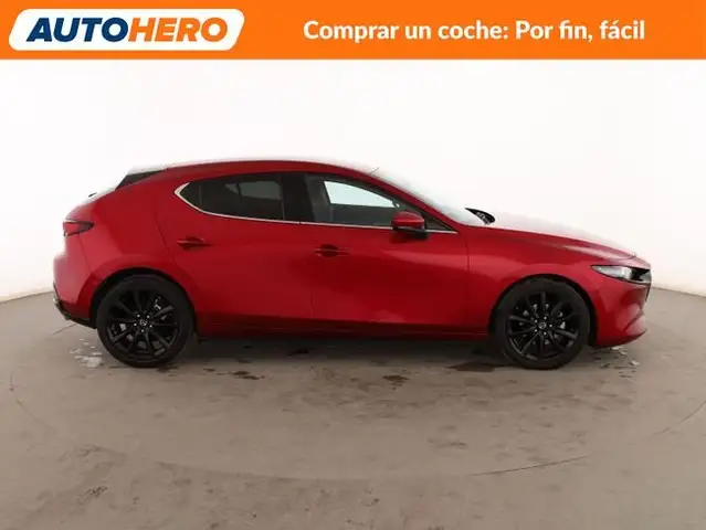 Mazda Mazda3 view 7