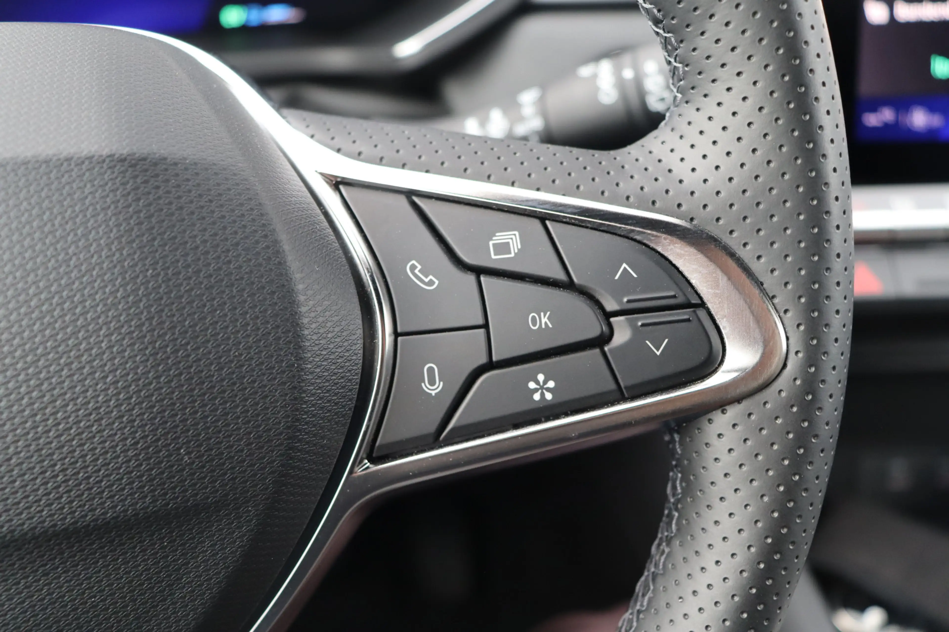 Renault Symbioz 1.6 E-Tech full hybrid 145 techno HEV | Adap. Crui — photo 11