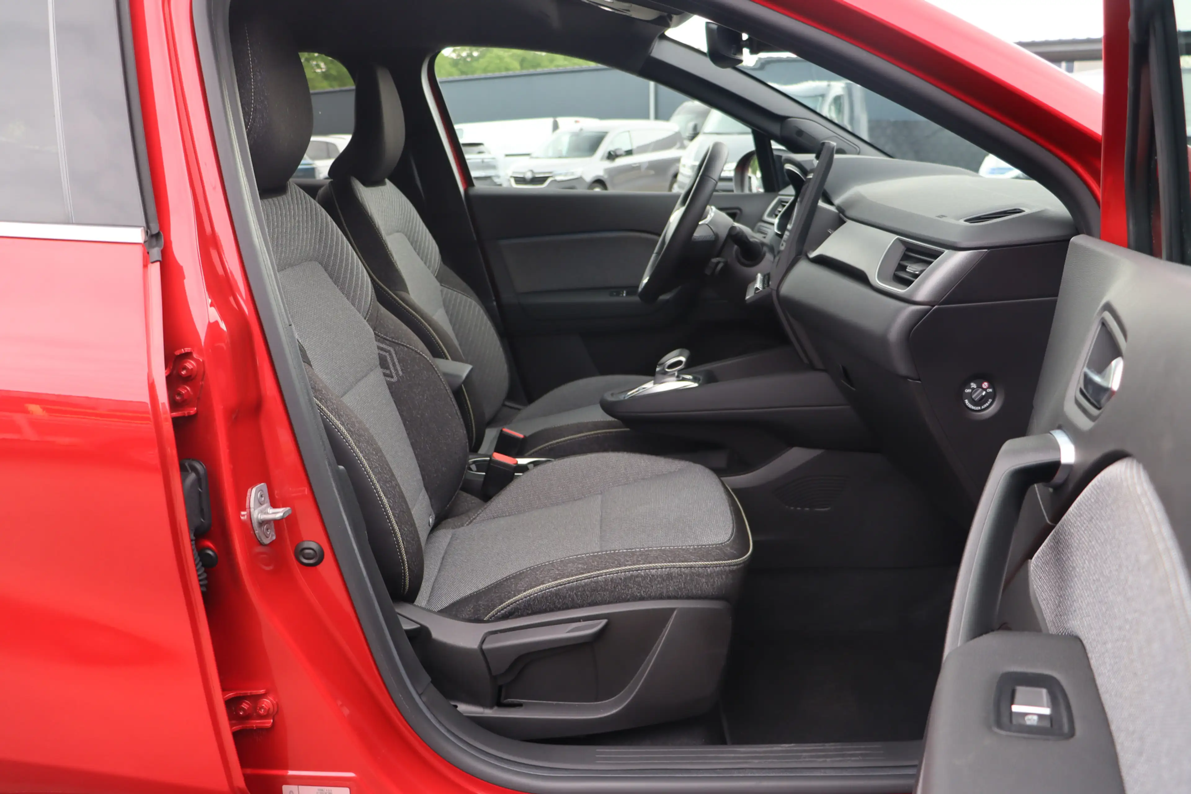Renault Symbioz 1.6 E-Tech full hybrid 145 techno HEV | Adap. Crui — photo 12