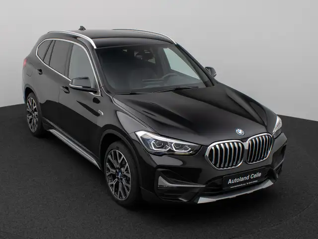 BMW X1 view 3