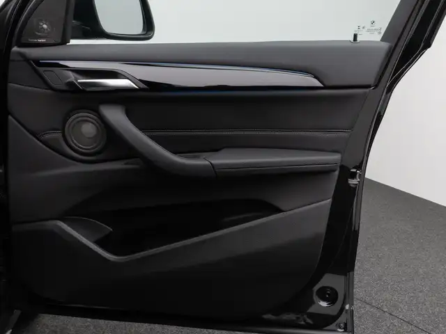 BMW X1 view 29