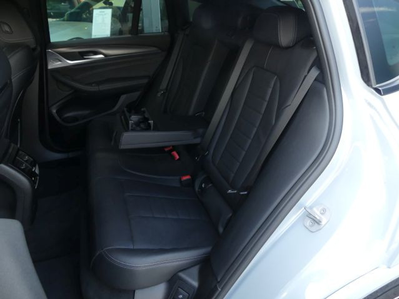 BMW X4 xDrive30d M Sportp. Pano°ACC Prof.°AHK° — photo 9