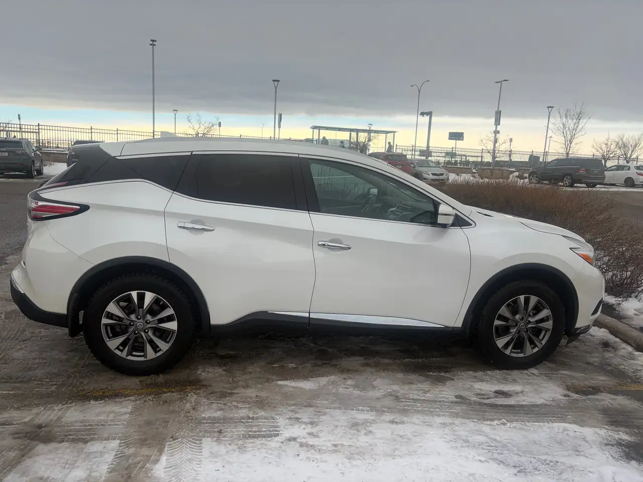 Nissan Murano снимка Nissan Murano