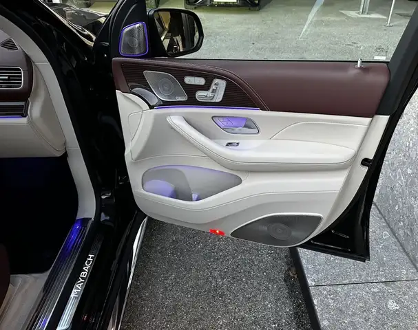 Mercedes-Benz GLS 600 Maybach 4Matic Ansicht 26