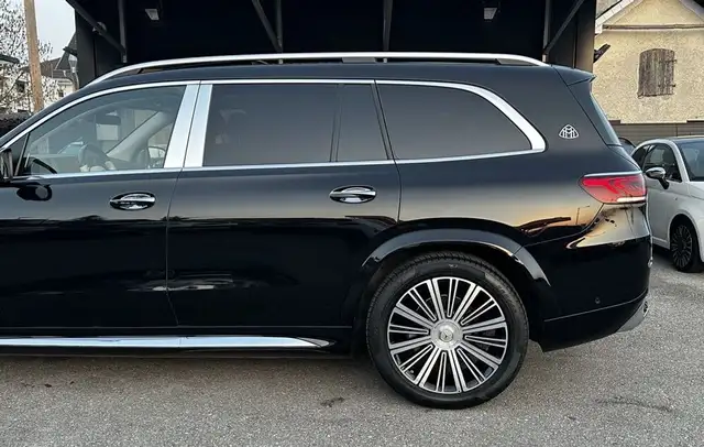 Mercedes-Benz GLS 600 Maybach 4Matic Ansicht 10