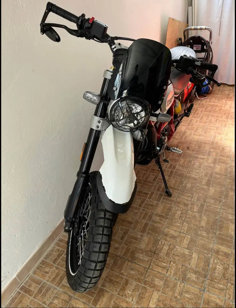 Ducati Scrambler Desert Sled crvena - 1