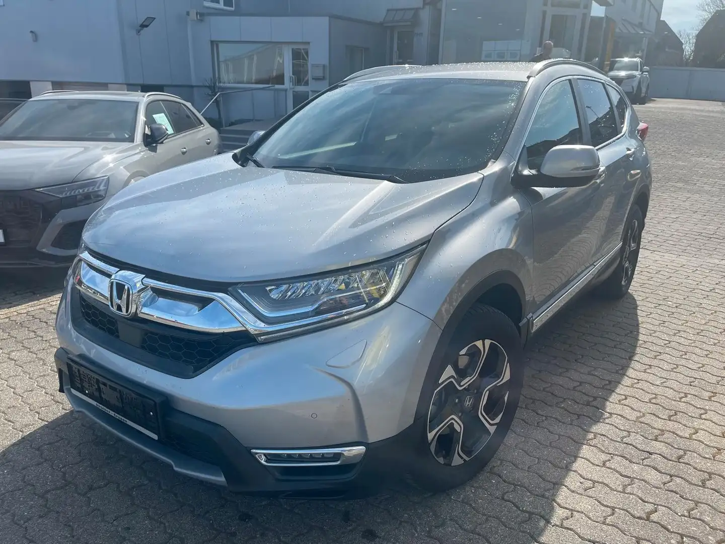 Honda CR-V 1.5 T 4WD Lifestyle Stříbrná - 2