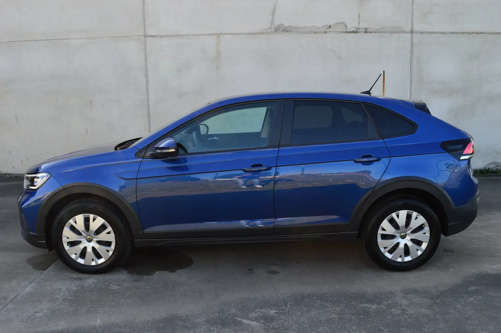 Volkswagen Taigo 1.0 TSI Life 95PK / CARPLAY / LED / APS Blauw - 2