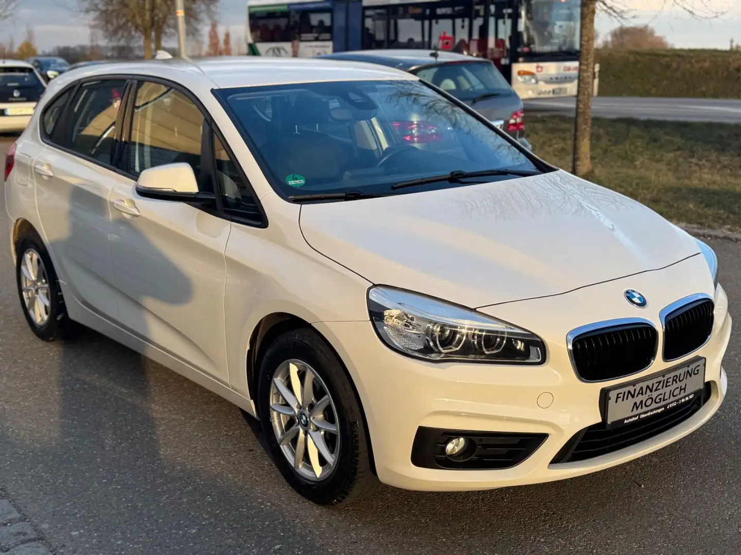 BMW 218 218i Advantage Weiß - 2