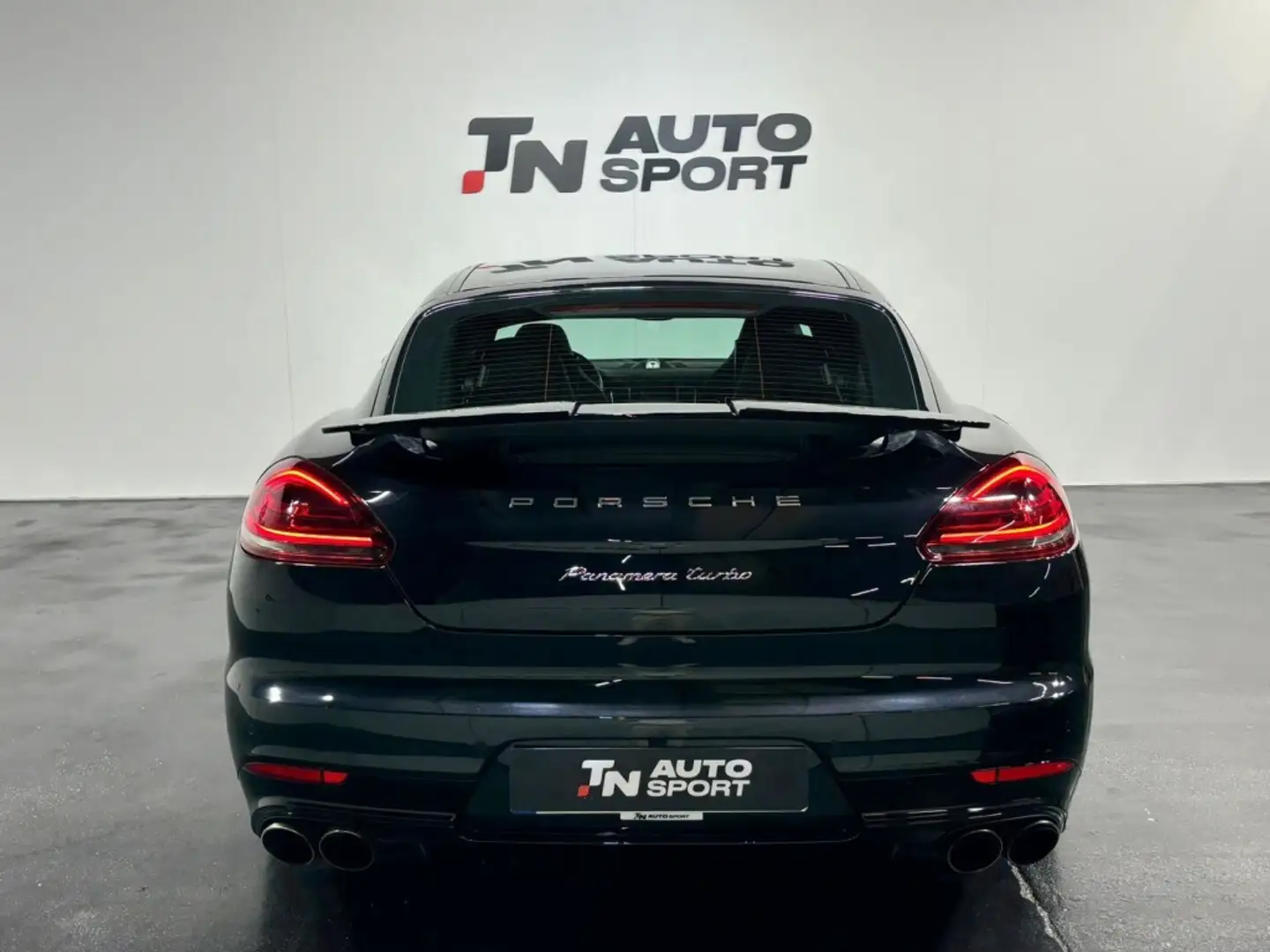 Porsche Panamera Turbo Executive PDK Negro - 2