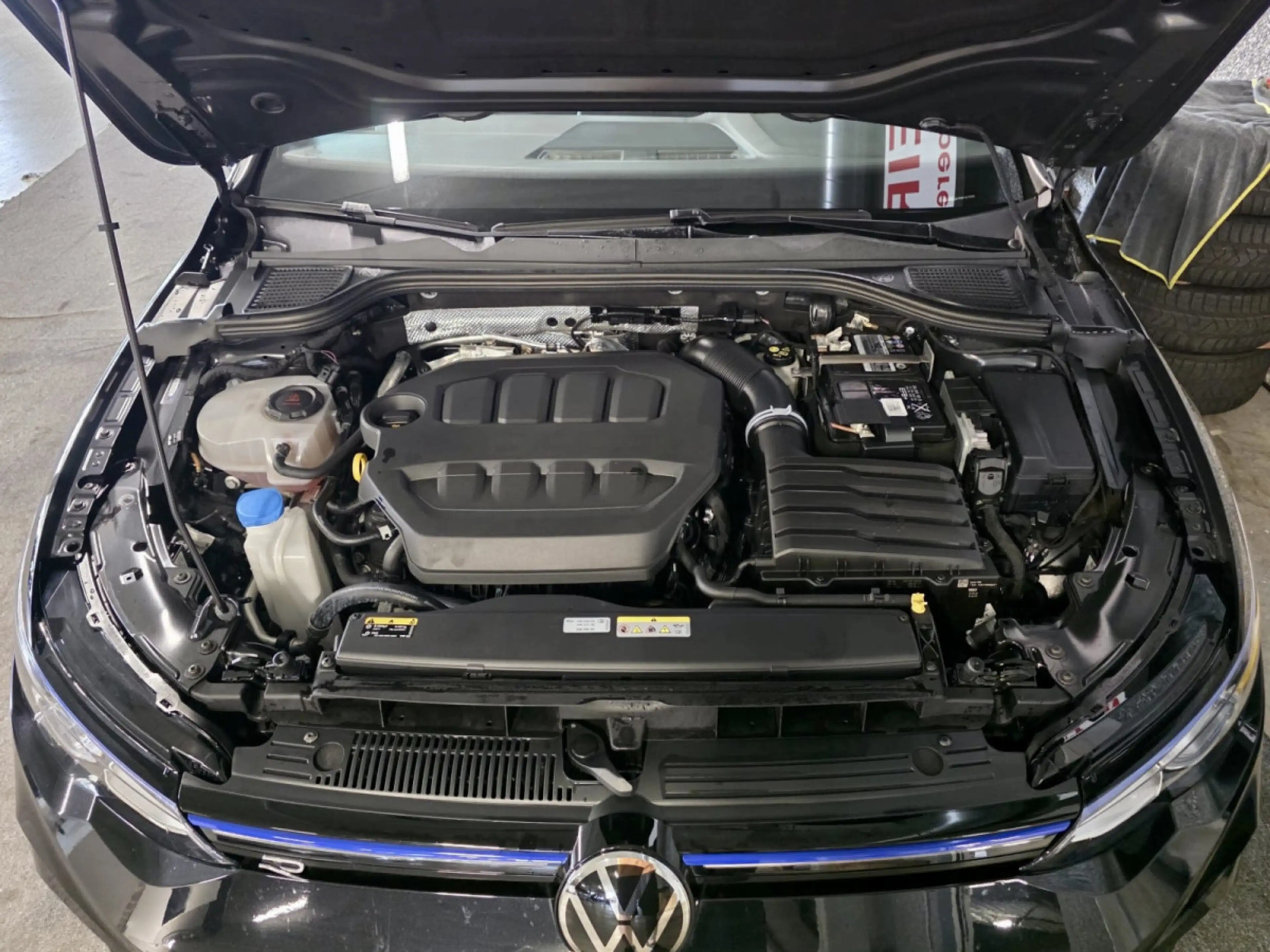 Volkswagen Golf R 2.0 TSI 320 4MOTION HARMAN KARDON IQ-LIGHT NAVI — photo 14